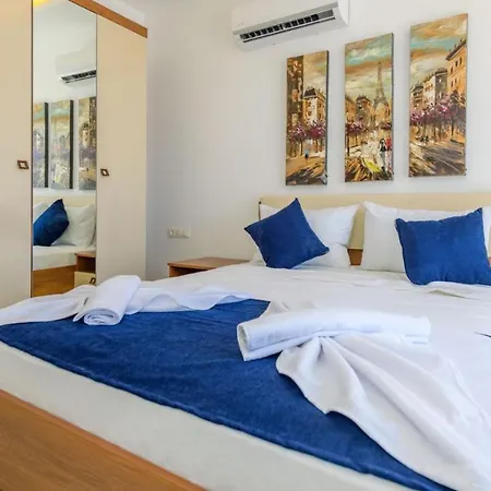 Atlantis - 4 Bedroom In Hisaronu Villa Oludeniz